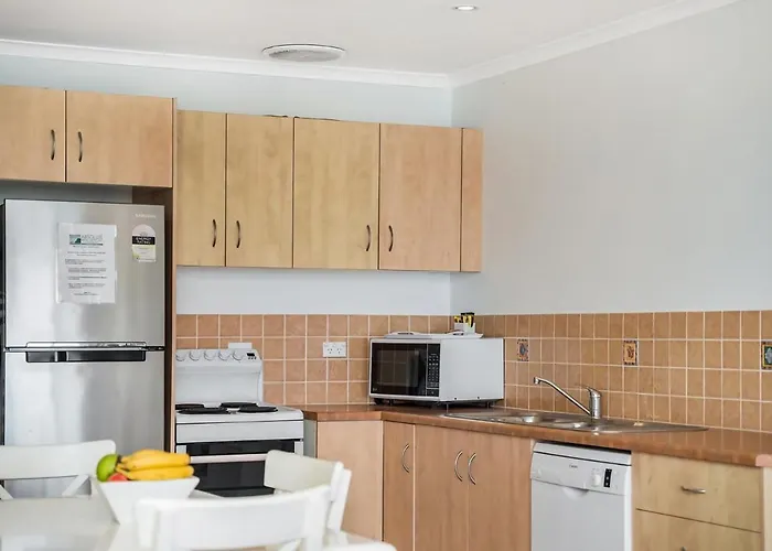 Apartment 8T