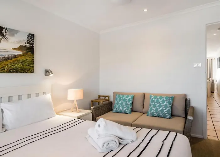 Apartment 8T