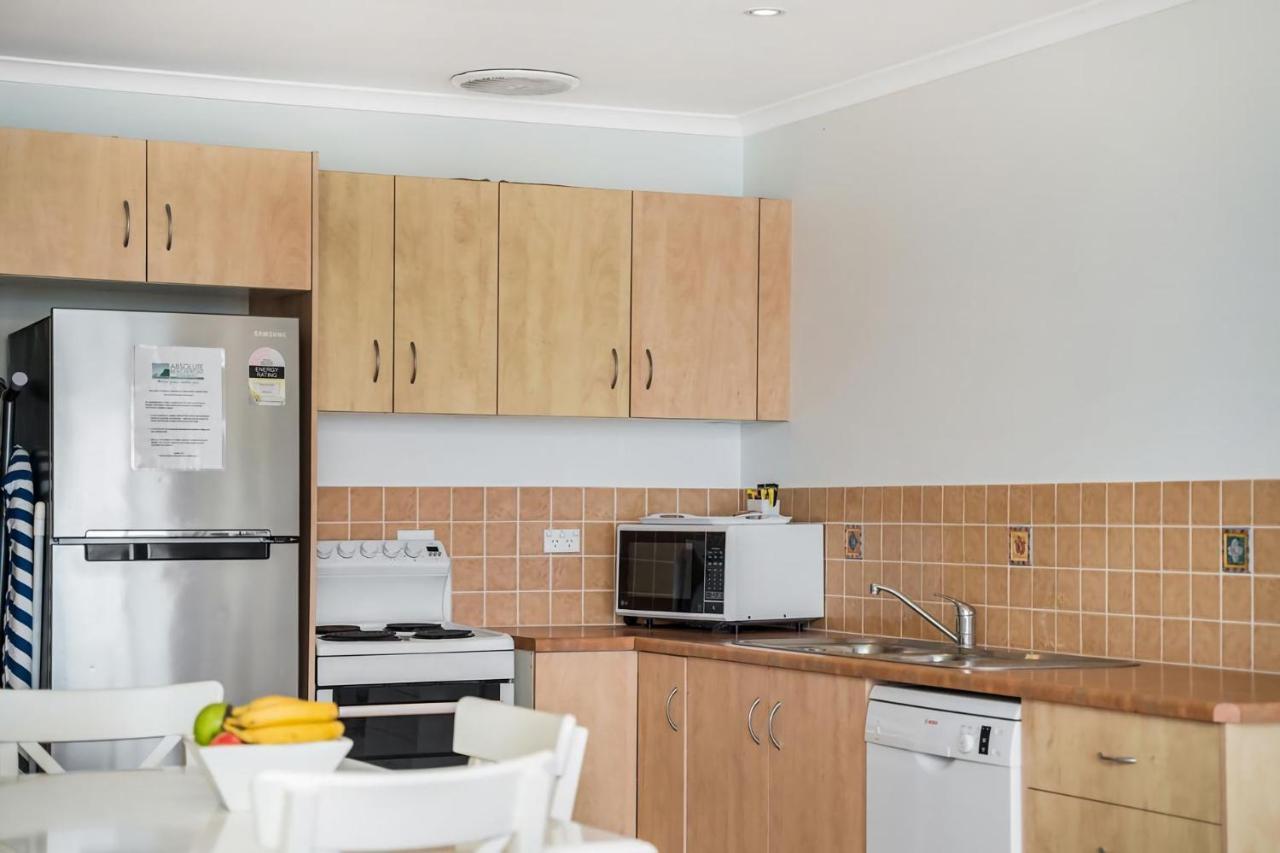 Apartment 8t *